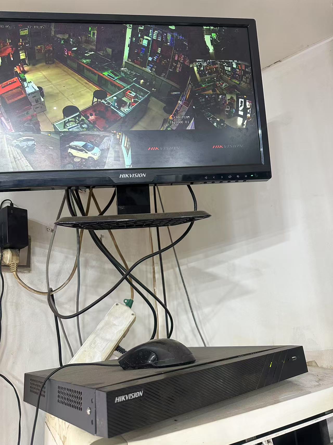 录像机接显示器